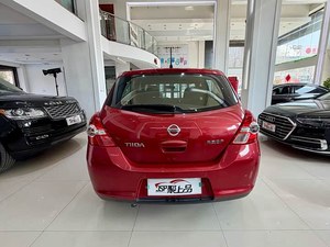 Nissan Tiida Sedán Usado con Volante a la Izquierda, <span class=keywords><strong>2010</strong></span>, 1.6L Turbo CVT, Compacto, Gasolina, Neumáticos R16, Asientos de Tela, Interior Oscuro, Hecho en China - Product Image 2