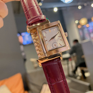 Montre de luxe à quartz avec bracelet en cuir véritable de haute qualité, montre à clapet carrée pour femmes. - Product Image 3