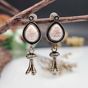 Orecchini pendenti a forma di campana per donna, stile floreale vintage, accessori per l'uso quotidiano - Product Image 2