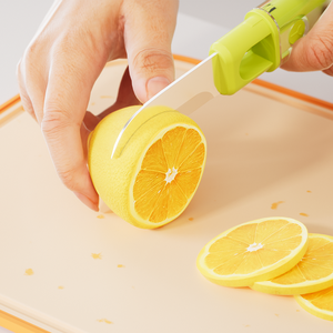 Couteau à fruits multifonctionnel 2-en-1, éplucheur et coupe-fruits, design rétractable, lame en acier inoxydable tranchante, plastique écologique pour la cuisine - Product Image 2