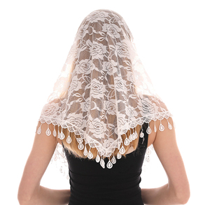 Voile d'infini en dentelle de style espagnol, mantille, couvre-chef pour l'église catholique, pour la messe latine, mariage - Product Image 1