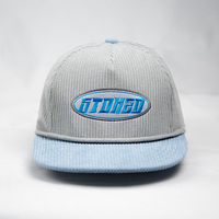 Gorra de béisbol personalizada de dos tonos con logo bordado, visera plana, tela de pana, ajustable con broche a presión, estructurada, con cuerda, estilo trucker.