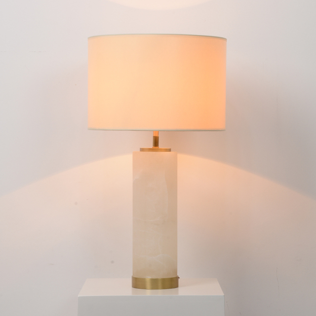 Exclusive Creative Modern Luxury Energy Saving Alabaster Table Lamp with Fabic Shade for Home Hotel Restaurant Decor