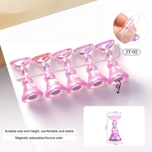 Base de exhibición de acrílico para arte de uñas con logotipo personalizado, con gemas de cristal, herramienta de exhibición con imanes y soporte para gel para práctica de uñas - Product Image 1