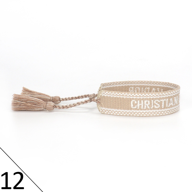 D-shaped white side - 12