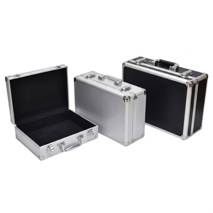 Estuche de Herramientas de Aleación de Aluminio, Caja de Almacenamiento con Patrón de Diamante Plateado, Estuche de Transporte Personalizable para Instrumentos Profesionales - Product Image 4