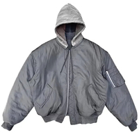 Bomber d'hiver à capuche luxueux fabriqué en usine pour hommes et femmes Blouson aviateur de style universitaire.