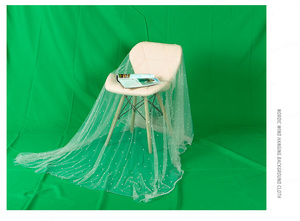 Sfondo Fotografico Pieghevole in Tessuto Non Tessuto - Colori Verde/<span class=keywords><strong>Nero</strong></span>/<span class=keywords><strong>Bianco</strong></span> per Riprese di Prodotti, Ritratti <span class=keywords><strong>e</strong></span> Video - Product Image 2