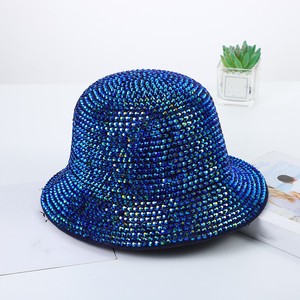 Phụ Nữ Phụ Nữ Lấp Lánh Đảng Cho Thấy Giả Len Cảm Thấy Allover Bạc Vàng Thạch Tinh Thể Xô <span class=keywords><strong>Hat</strong></span> Mũ Mùa Đông Với Đá - Product Image 5