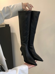 厂家定制冬靴女软皮尖头细高跟鞋拉链长及膝高筒靴 - Product Image 2