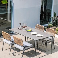 Ensemble table et chaises de salle à manger d'extérieur moderne et minimaliste, avec structure en alliage d'aluminium, résistant à l'eau et aux intempéries