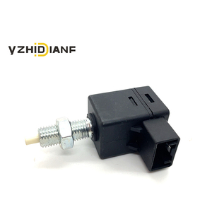Accessoires de voiture Interrupteur de feu stop 938102J000 93810-2J000 Pour <span class=keywords><strong>Hyundai</strong></span> HB20 12 H-100 KIA Rio - Product Image 4