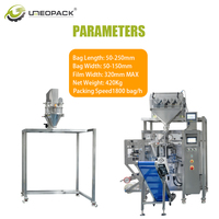 Machine d'emballage automatique 320es à scellage 4 côtés avec peseuse à 4 têtes et remplisseuse à vis sans fin pour poudre et granulés mixtes sur plateforme mobile