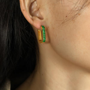 <span class=keywords><strong>Orecchini</strong></span> in acciaio inossidabile zirconio di colore di lusso gioielli di moda 2024 <span class=keywords><strong>orecchini</strong></span> <span class=keywords><strong>rettangolari</strong></span> in acciaio inossidabile zirconi - Product Image 2