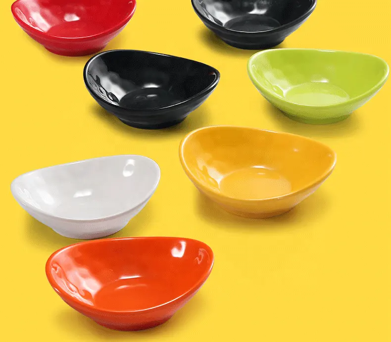 공장 도매 다채로운 멜라민 디핑 소스 그릇 쌓을 수있는 플라스틱 라메 킨 그릇 작은 간장