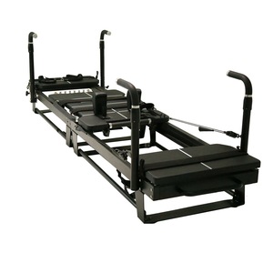 Máquina de Pilates Reformer de Aluminio Negro de Alta Gama, Comercial, OEM, Ajustable, Multifuncional, para Gimnasio y Estudio - Product Image 3