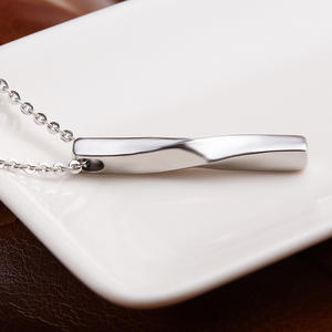 Edelstahl Twist Long Strip Anhänger Hip Hop Halskette Farb schnelle Long Stick Anhänger Halskette - Product Image 6