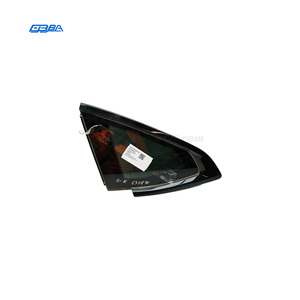 Vitre triangulaire arrière teintée pour protection de la vie privée, pour véhicule électrique BMW i4, référence OE 51377482993 - Product Image 4