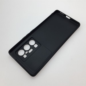 Fabricant de gros étuis en TPU mat souple givré couverture arrière étui de téléphone portable en silicone pour <span class=keywords><strong>Vivo</strong></span> <span class=keywords><strong>X70</strong></span> <span class=keywords><strong>Pro</strong></span> <span class=keywords><strong>Plus</strong></span> noir - Product Image 3