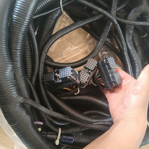 ชุดสายไฟรถขุดฮุนได 2BQ8-10101 12V ฉนวนพีวีซี สำหรับรุ่น 305-9T - Product Image 2
