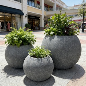Pots de fleurs ronds en fibre de verre faits à la main, style nordique simple, grands, pour l'intérieur et l'extérieur, écologiques, pour centres commerciaux et cafés - Product Image 2