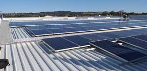 ตัวยึดหลังคาโลหะพลังงานแสงอาทิตย์ชุดติดตั้งอลูมิเนียม PV ขายึดสามเหลี่ยม - Product Image 3