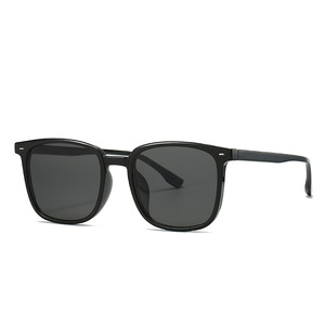 Lunettes de soleil Qianai pour femmes, monture carrée noire, protection UV400, verres de type 3, en acétate, style mode, voyage et conduite - Product Image 5