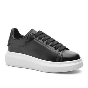 Men's <b>Small</b> White Casual Board Shoes Thick Sole All-Head Lace-up Increase Fashion All-Head Lace-up - Product Image 2