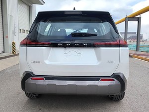 Nouveau <span class=keywords><strong>Toyota</strong></span> RAV4 <span class=keywords><strong>Hybride</strong></span> Modèle 2026 2WD 2.0L Essence SUV Boîte Automatique Pneus R18 Sièges en Cuir Caméra Arrière - Product Image 3