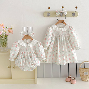 2025 otoño nuevo estilo Pastoral de manga larga <span class=keywords><strong>hermanas</strong></span> traje dulce cuello de muñeca vestidos florales con volantes con encaje para niñas de 2 a 7 años - Product Image 1