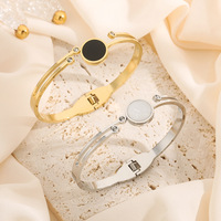 Bracelet en acier inoxydable plaqué or 18 carats avec strass, motif végétal tendance et plaque ronde, idéal pour un usage quotidien – Meilleure vente