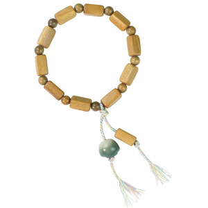 Bracelet perlé rectangulaire créatif Alone en bois de rose et bois de santal vert, unisexe, pour usage quotidien, avec design à pompon - Product Image 5