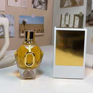 Vente en gros de <span class=keywords><strong>parfum</strong></span> homme de qualité supérieure de marque originale <span class=keywords><strong>Parfum</strong></span> longue durée <span class=keywords><strong>Parfum</strong></span> floral boisé <span class=keywords><strong>Parfum</strong></span> de haute qualité - Product Image 1