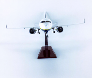 โมเดลเครื่องบินเรซิ่นไดแคสต์ รุ่น Ryanair Boeing <span class=keywords><strong>B737</strong></span> ขนาด 1/85 สูง 47 ซม. พร้อมล้อลงจอด สำหรับตั้งโชว์ ของสะสม - Product Image 2