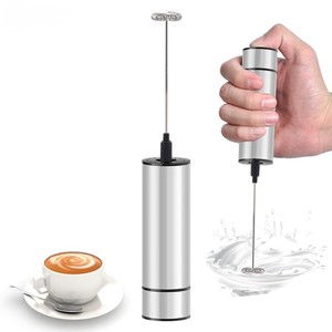 <span class=keywords><strong>Mousseur</strong></span> <span class=keywords><strong>à</strong></span> <span class=keywords><strong>lait</strong></span> électrique portatif en aluminium pour matcha et café, batteur manuel <span class=keywords><strong>à</strong></span> piles, écologique et sûr pour la maison - Product Image 1