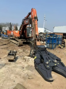 Cizalla Hidráulica de Doble Cilindro de Alta Resistencia RIBETTER, Motorizada, 4-40t, para Demolición de Estructuras de Acero, 1 Año de Garantía - Product Image 2