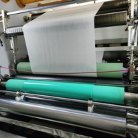 Laminateur sans solvant à trois couches pour l'emballage des détergents