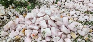 Piedras en Bruto de Cuarzo Rosa Directamente de las Minas, Piedras Preciosas de Cuarzo Rosa en Bruto al por Mayor en Grandes Cantidades - Product Image 2