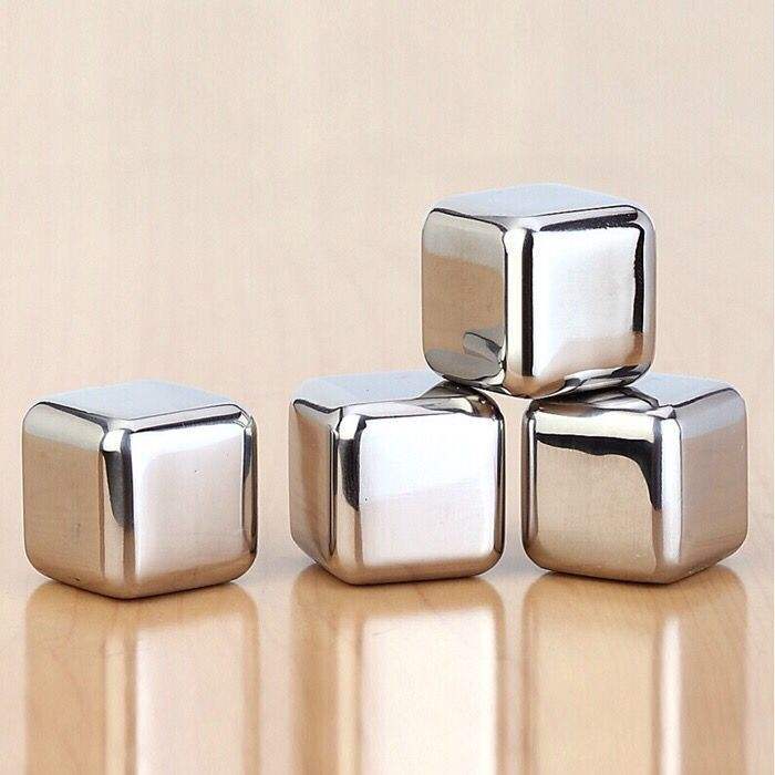 Glaçon argenté, pièce unique