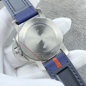 Reloj de Lujo para Hombre Panerai de Alta Calidad, Estilo Automático PAM 1507, Caja de Titanio de 42 mm, Súper Luminoso, Movimiento P.900, Zafiro - Product Image 4