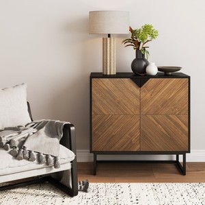 Arelie Luxury Classic Collection Armoire d'appoint Accents en bois et acier de haute qualité Meilleur prix de gros pour bureau à domicile traditionnel - Product Image 2