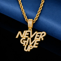 Collier chaîne en corde avec pendentif lettre 'Never Give Up' en alliage et strass, couleur dorée, en stock, vente en gros, bijoux tendance
