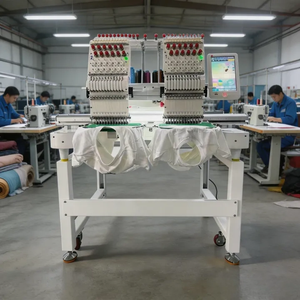 Máquina de Bordar <span class=keywords><strong>Janome</strong></span> <span class=keywords><strong>550E</strong></span> Versátil con 160 Diseños Integrados y Aro de 7 Pulgadas para Quilters - Product Image 1