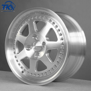 ล้อแม็กซ์แบบกำหนดเองสไตล์เรโทรสีเงินขัดเงา 2 ชิ้น ขนาด 17 18 19 นิ้ว 4x100 5x114 6 ก้าน สำหรับรถยนต์นั่งส่วนบุคคล - Product Image 5
