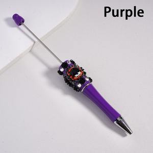 Penna a Sfera Gotica per Halloween con Ragno Carino, Fiore, Catena e Strass Trasparenti - Regalo Spaventoso - Product Image 3