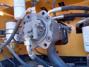 Excavadora Volvo EC250D EC250 usada de 25 toneladas, excavadoras usadas de baja emisión, excavadora de alto rendimiento, maquinaria lista para excavar, China CE - Product Image 5