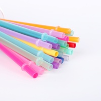 Usine directe réutilisable en plastique PP coloré tasse d'eau pailles à boire