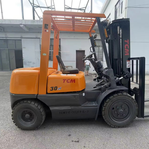 Montacargas TCM Usado Hecho en Japón, Motor Diésel, 3 Toneladas, FD30/FD50/FD70, Longitud de Horquilla de 1220 mm, Desplazador Lateral, Apilador, Camión Elevador - Product Image 1