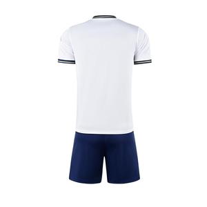 Maglia da <span class=keywords><strong>Calcio</strong></span> Personalizzata da Uomo 2025 Nuova Stagione Corta con Stampa a Trasferimento Termico 100% Poliestere Asciugatura Rapida Traspirante - Product Image 3
