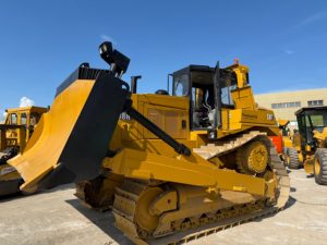 รถดันดิน CAT D8R มือสองแท้ พร้อมหัวริปเปอร์สำหรับงานก่อสร้างขนาดใหญ่ - Product Image 1
